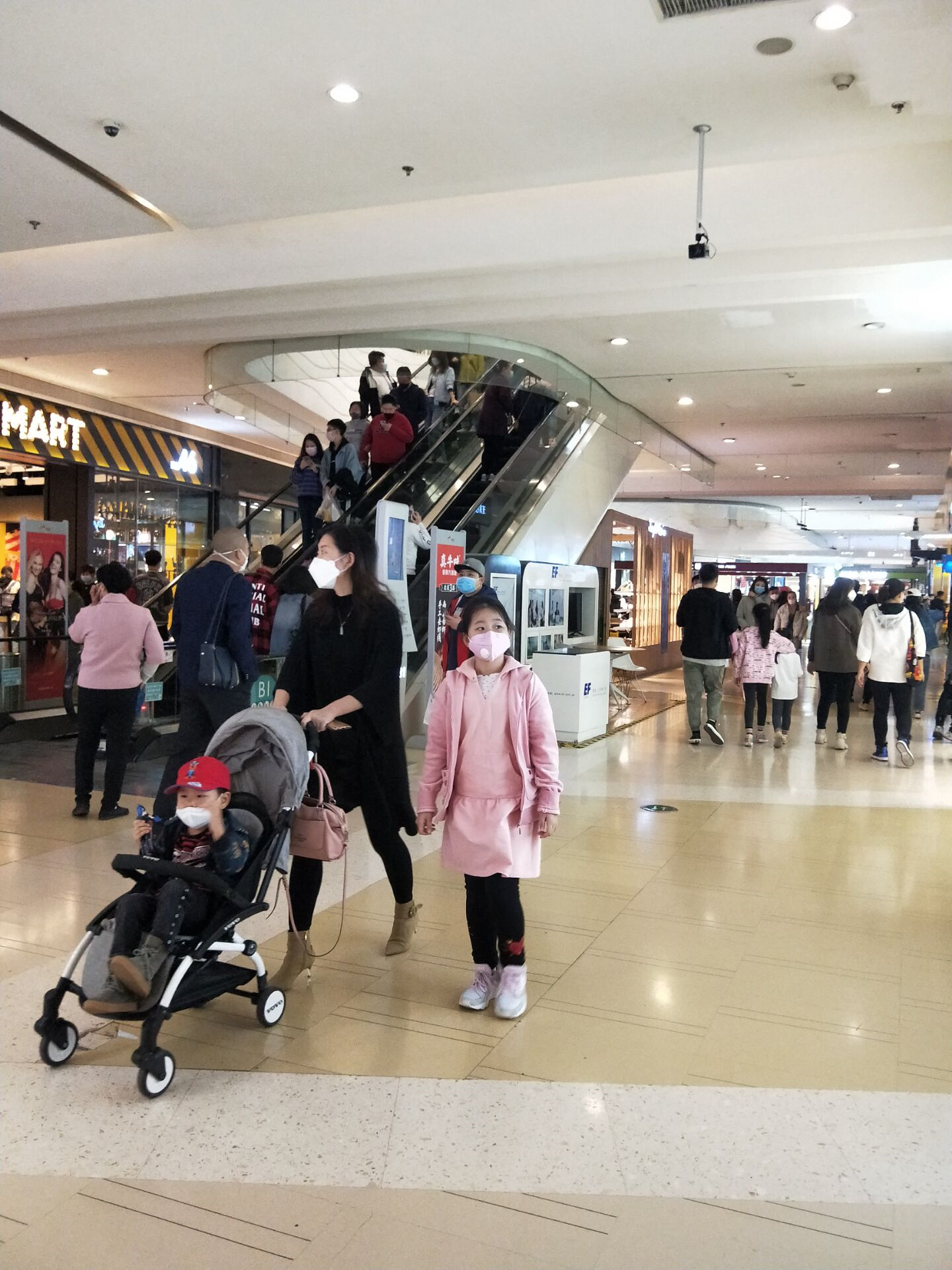 Акция «Маски врачам»: послабления не мешают надевать маски. | Корпоративная рубрика блога GiftBaskets.ru.